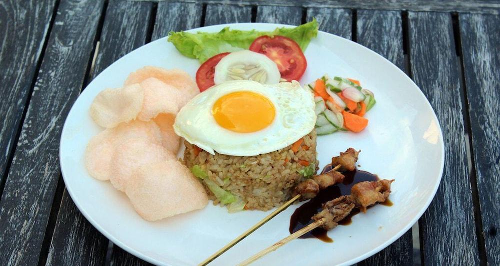 Melati Resort & Hotel Kuta  Ngoại thất bức ảnh