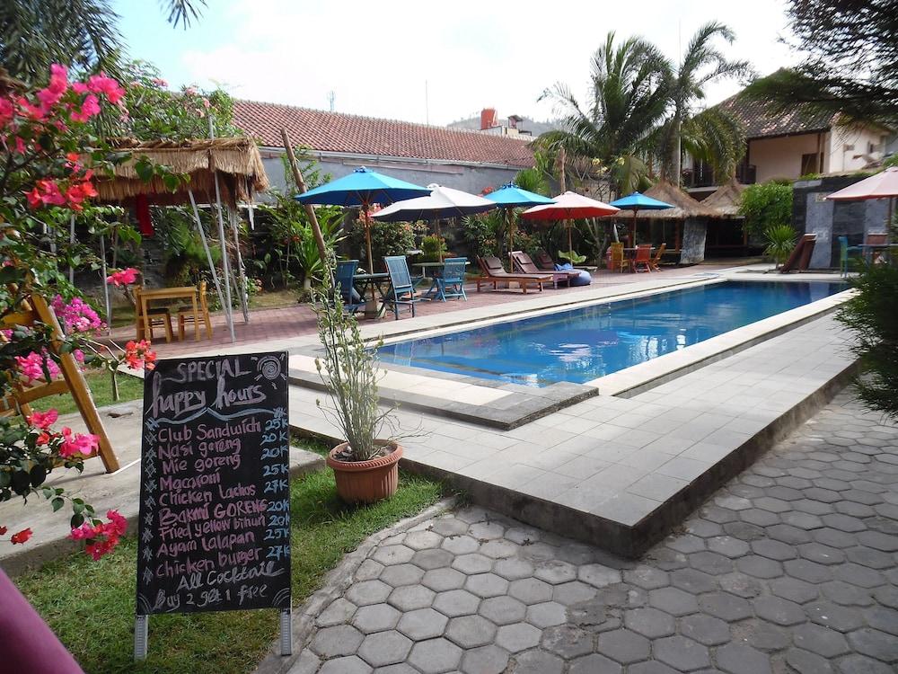Melati Resort & Hotel Kuta  Ngoại thất bức ảnh