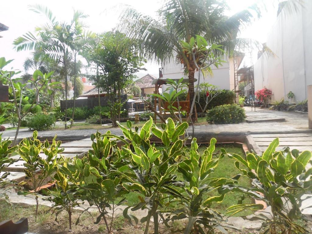 Melati Resort & Hotel Kuta  Ngoại thất bức ảnh